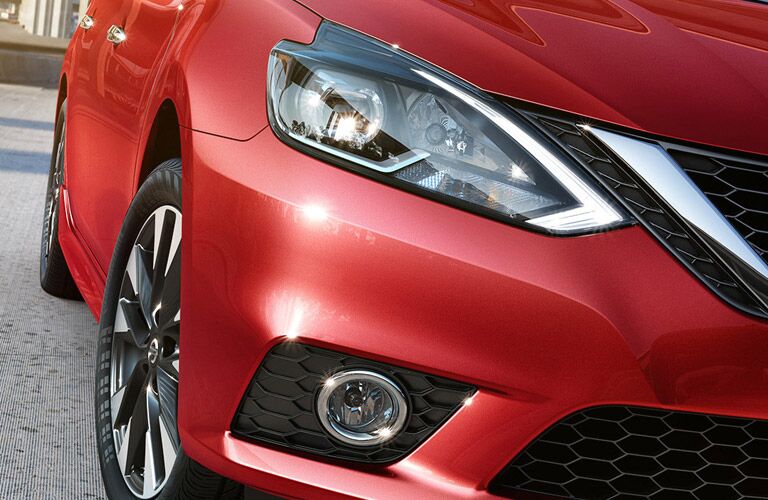 2016 Nissan Sentra headlight Continental Nissan Chicago IL