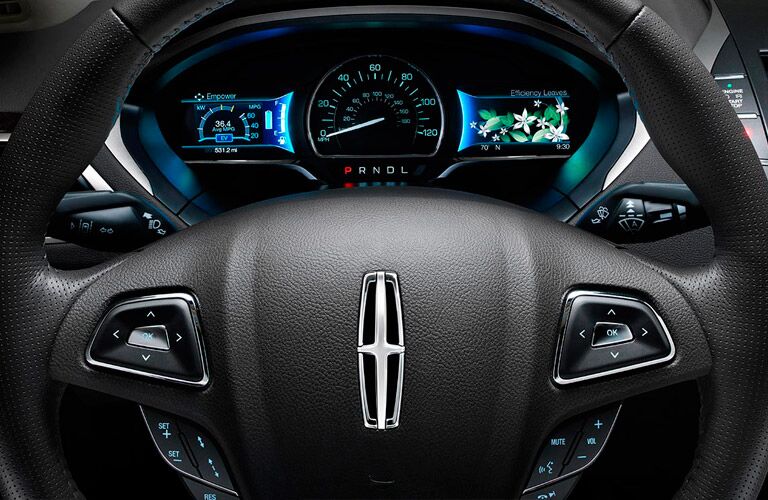 Lincoln MKZ Hybrid vs Cadillac ELR power space