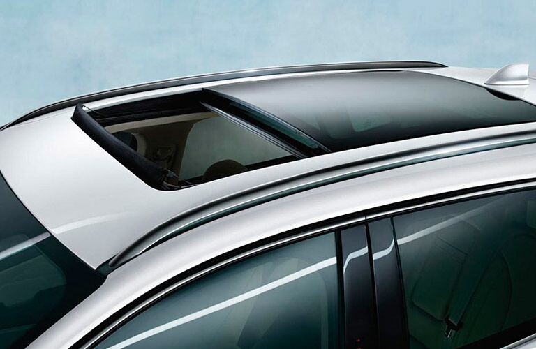2016 lincoln mkc sunroof option