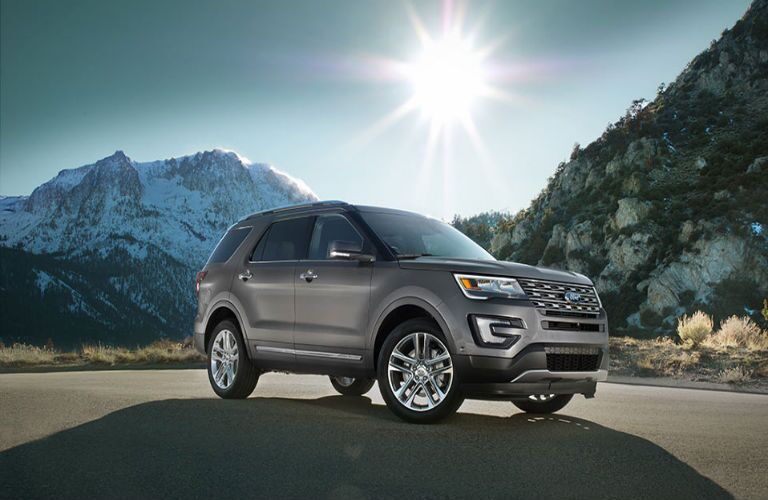 2017 ford explorer gray exterior