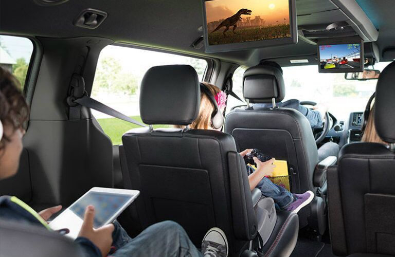 2016 dodge grand caravan rear seat entertainment