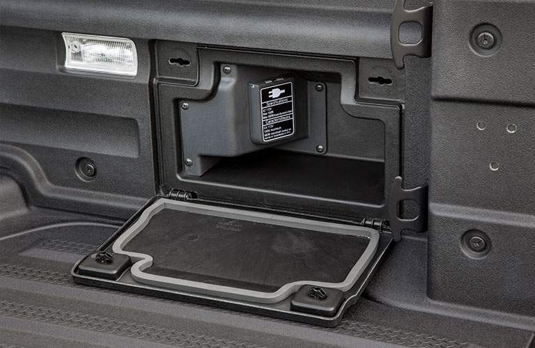 The in bed power outlet of the 2018 Honda Ridgeline