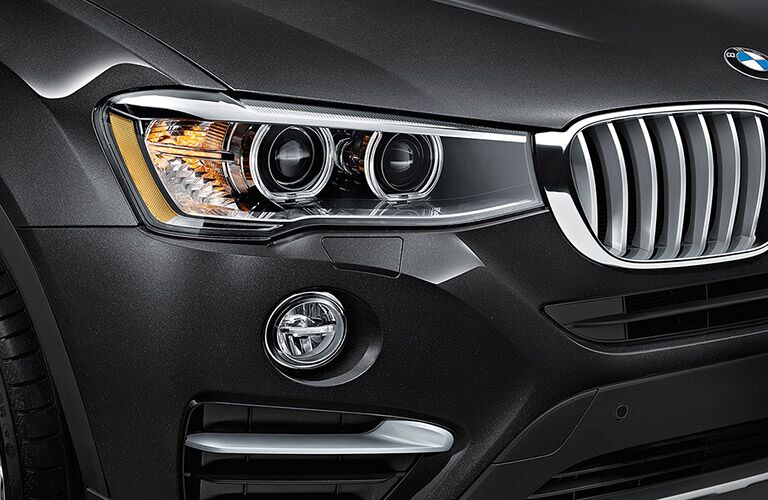 2016 BMW X4 headlights with partial grille view