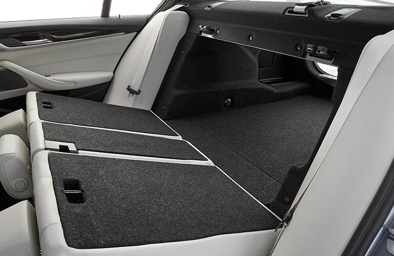 2017 BMW 5 Series rear-folding seats
