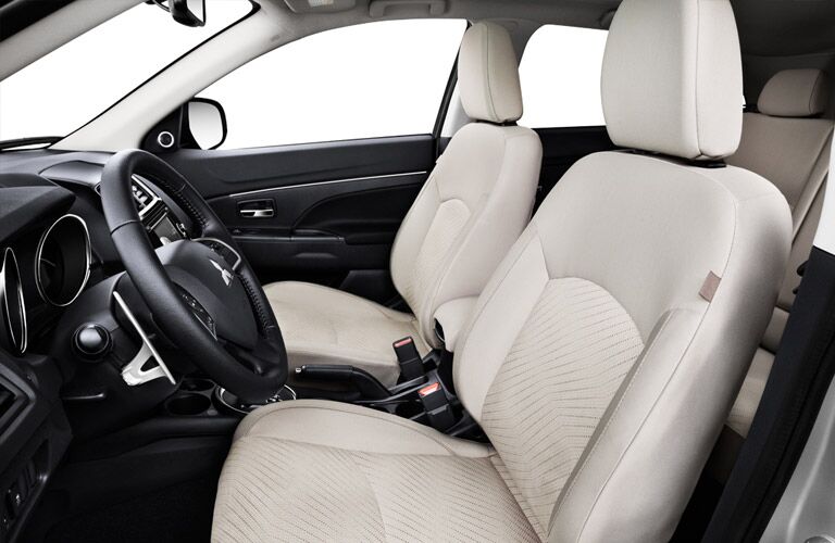 2016 Mitsubishi Outlander Sport ES vs SE engine options