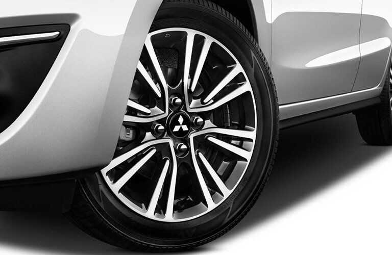 2017 Mitsubishi Mirage SE wheel
