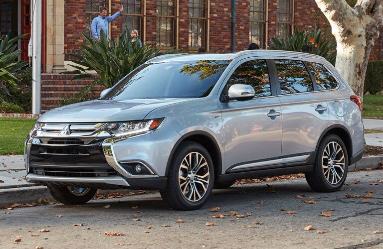 2017 Outlander safety features