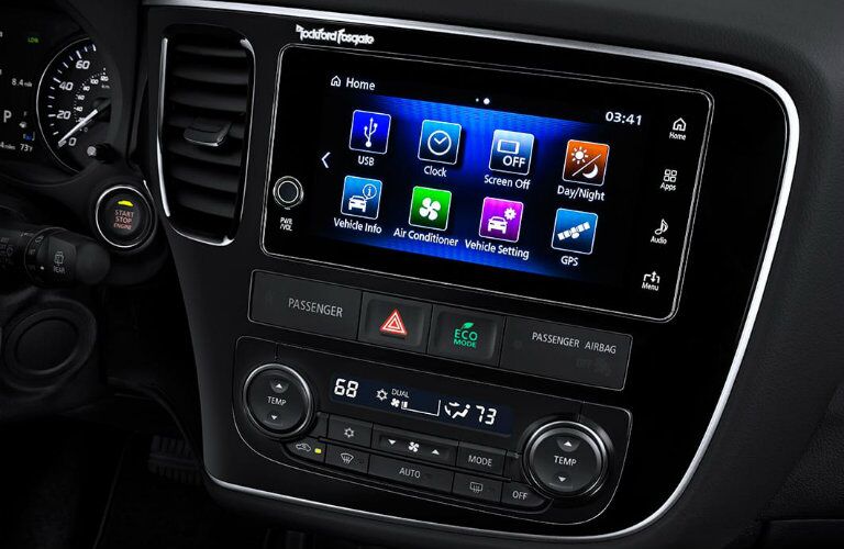 2017 Outlander touch screen display
