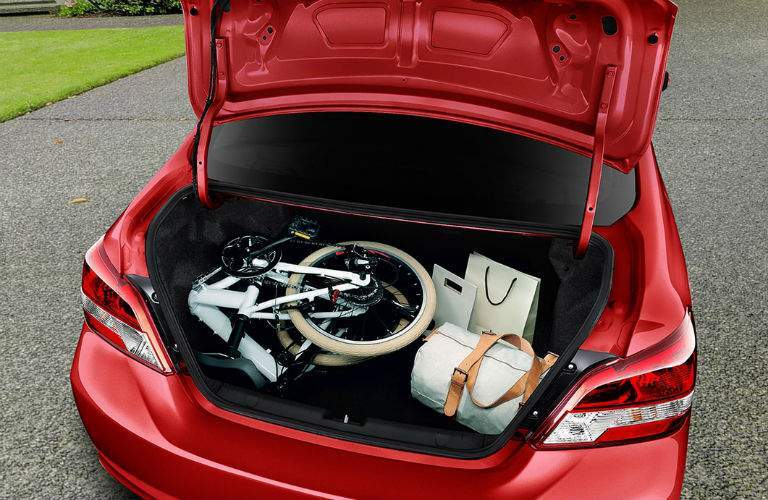 trunk space inside the mitsubishi mirage g4