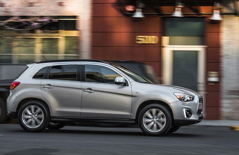 2015 Mitsubishi Outlander Sport 2.4 ES vs. 2.4 GT