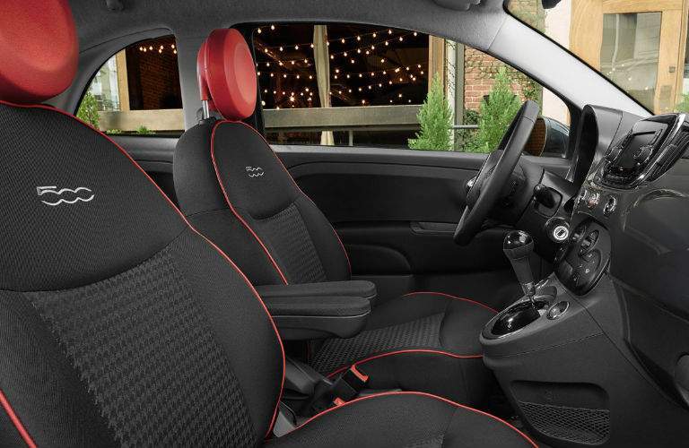 2017 Fiat 500 interior design