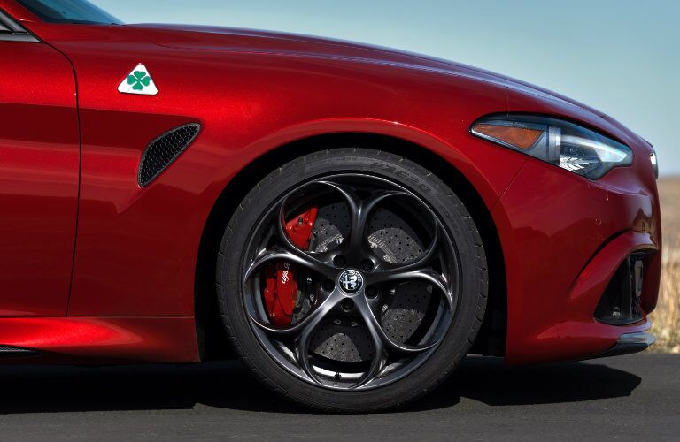 2017 Alfa Romeo Giulia Round Rim Design