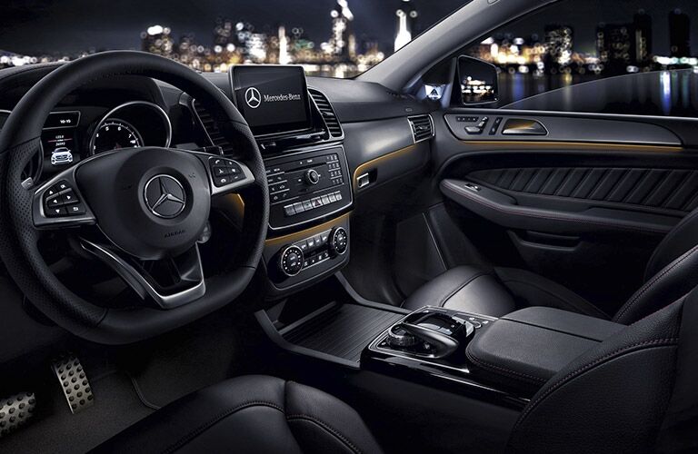 2017 Mercedes-AMG GLE43 Coupe luxurious interior features