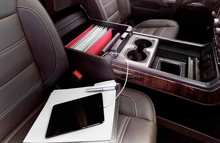 Cubbies and storage in the 2016 GMC Sierra 2500HD