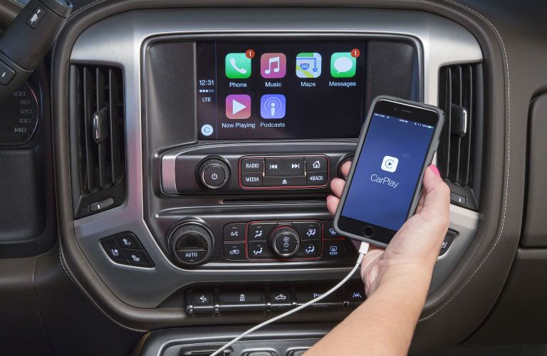 2017 GMC Sierra Apple CarPlay Craig Dunn Motor City Winnipeg MB Portage la Prairie