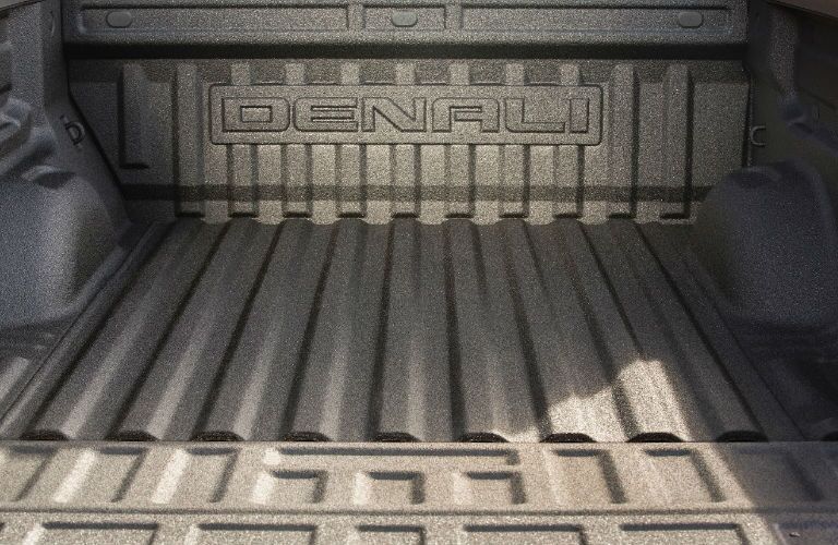 2017 GMC Canyon Denali truck bed with bedliner and branding Winnipeg, MB