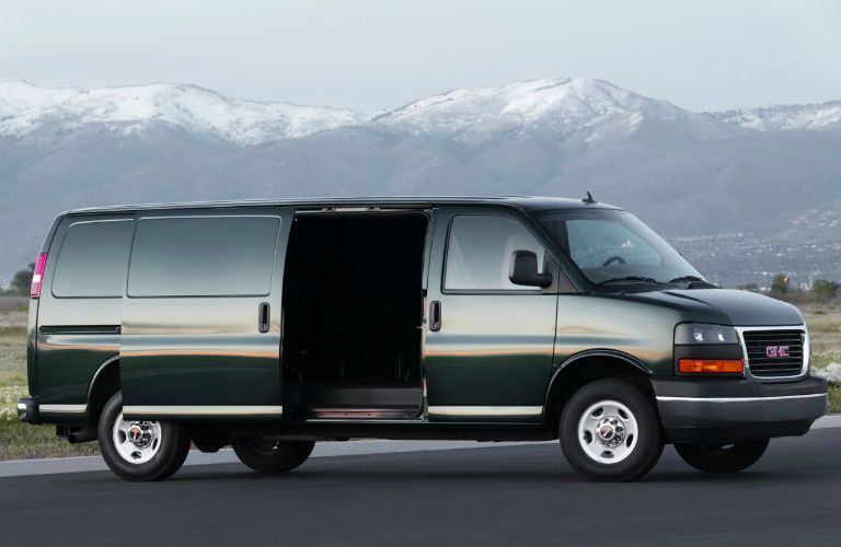 GMC Savana research and model reviews