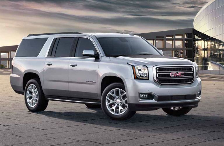 GMC Yukon XL model research and reviews