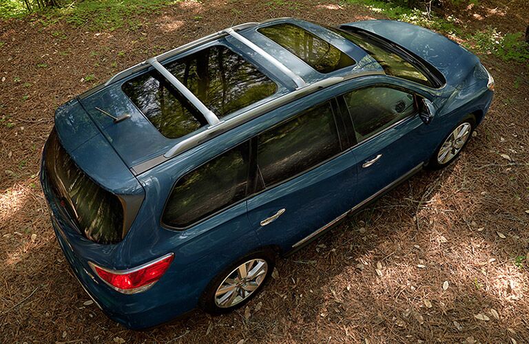 2016 Nissan Pathfinder sunroof