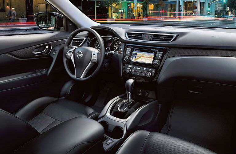 2016 Nissan Rogue Features and Options