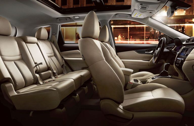 Side view of the seats in the 2020 Nissan Rogue
