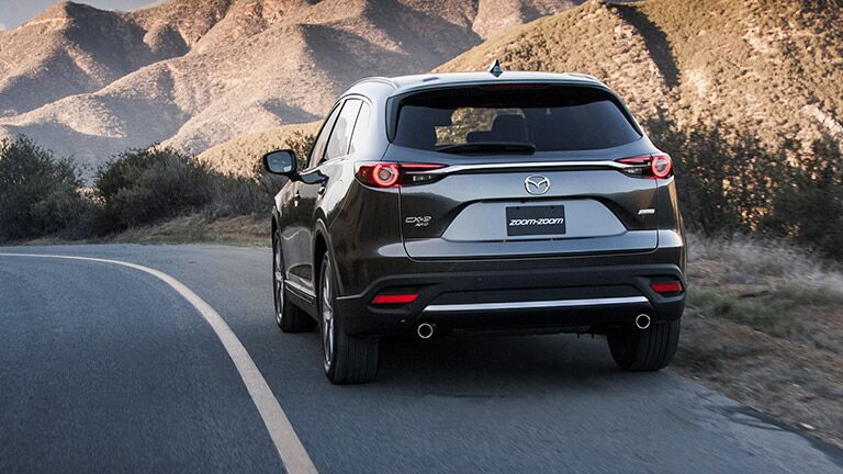 Rear profile of 2016 Mazda CX-9