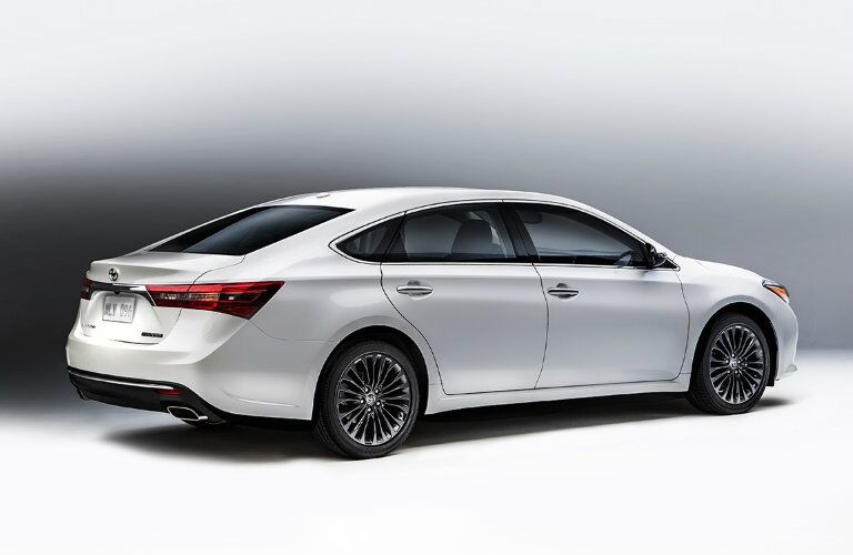 2016 Toyota Avalon Vacaville CA exterior