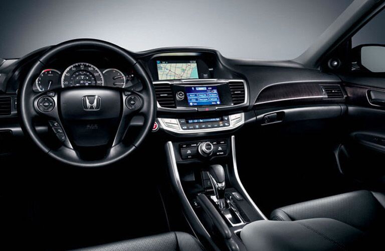2016 Honda Accord vs 2016 Ford Fusion standard features