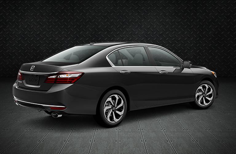 2016 Honda Accord vs 2016 Mazda6 engine options