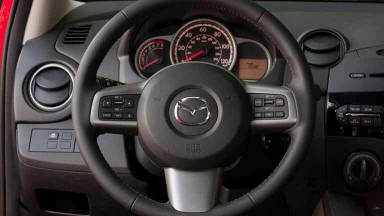 2013 Mazda2 Dayton OH
