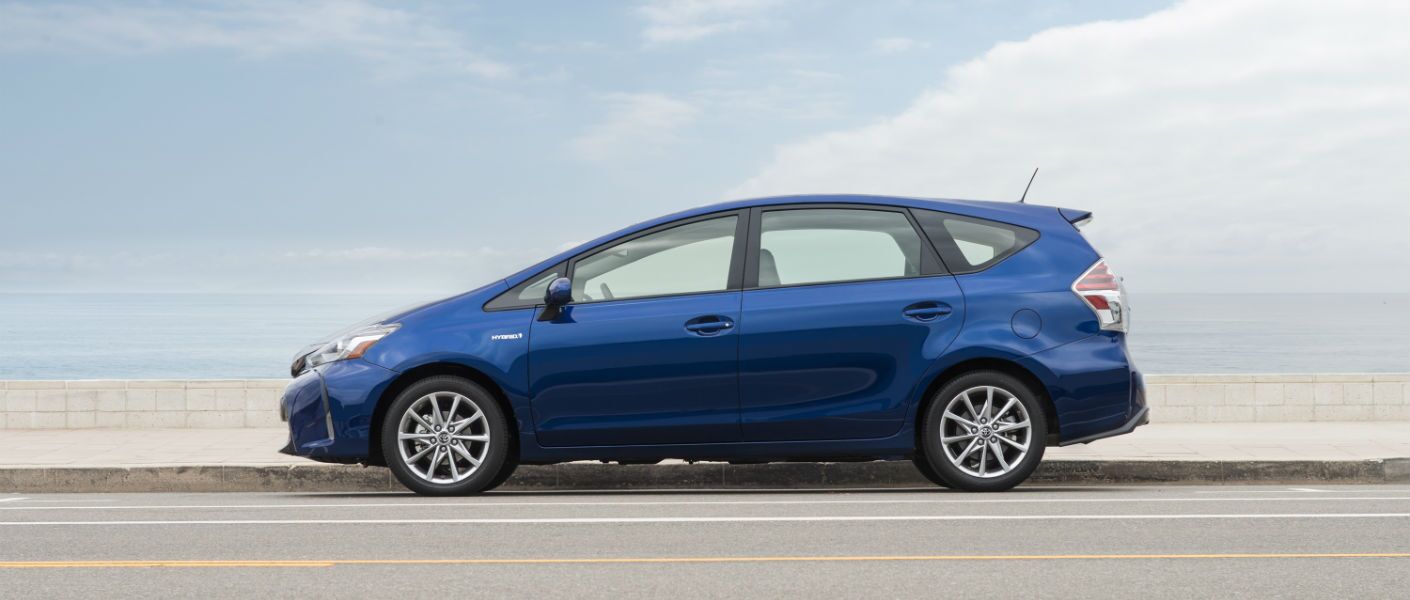 2017 Toyota Prius v color option