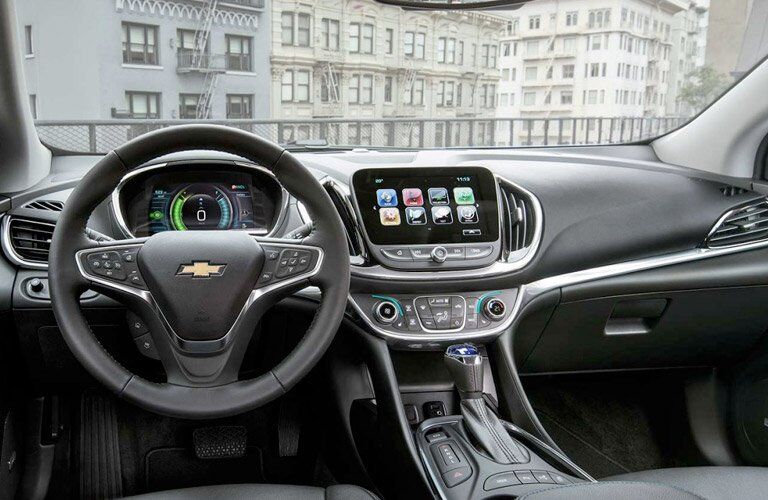 2017 Chevy Volt Energy Monitor and Infotainment