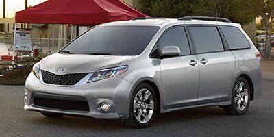 New 2017 Toyota Sienna SE Burlington NC