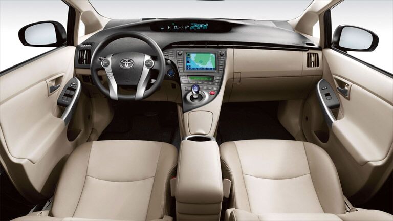 2015 Toyota Prius interior