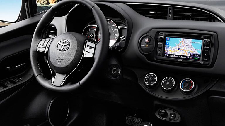 2015 Toyota Yaris Janesville, WI