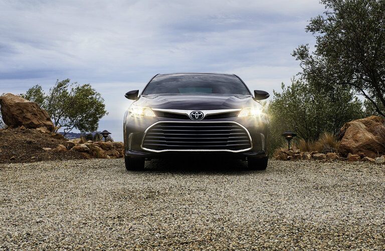 2016 Toyota Avalon LED headlights