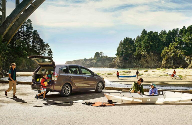 2016 Toyota Prius v cargo space
