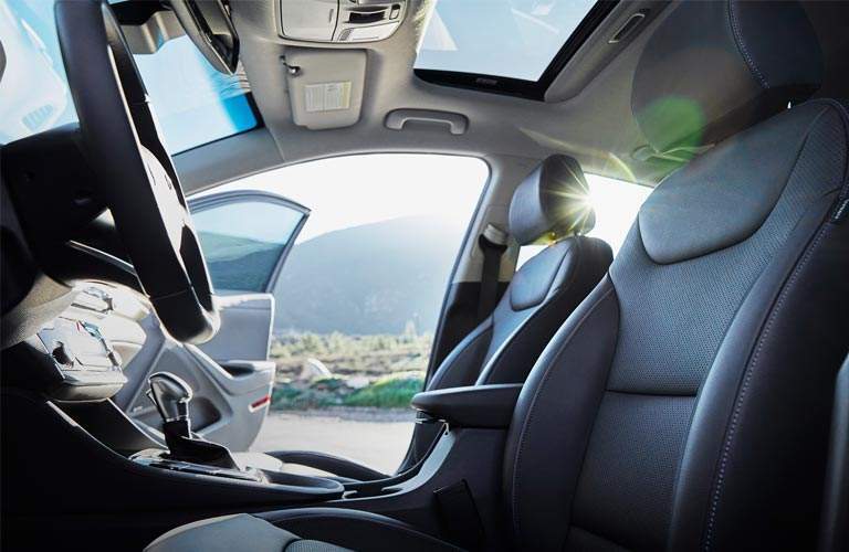A look through the front interior view of 2017 Hyundai Ioniq Hybrid