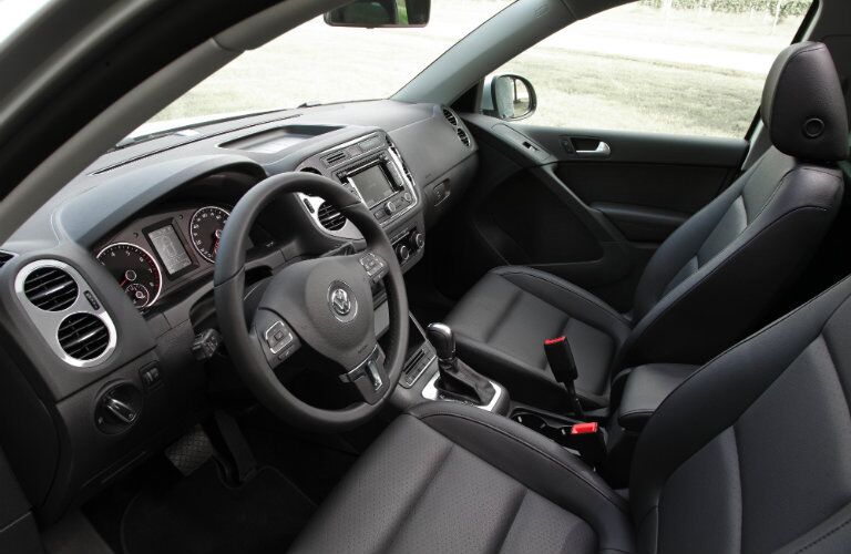 certified pre-owned Volkswagen Tiguan interior features
