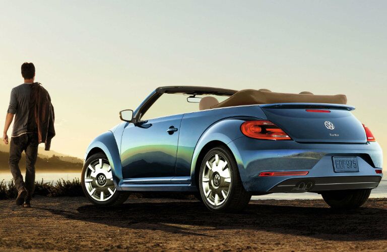 2017 Volkswagen Beetle Convertible drop top