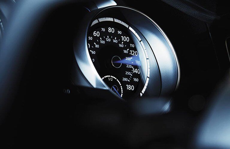 2017 Volkswagen Golf R Dashboard