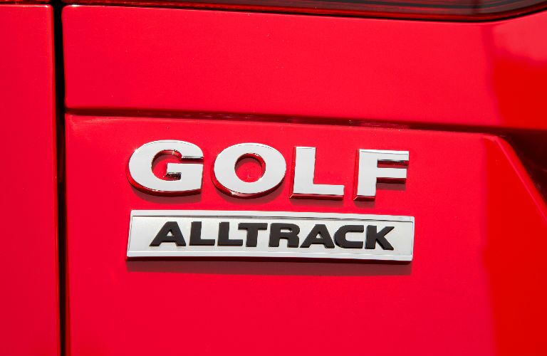2017 Golf Alltrack badging