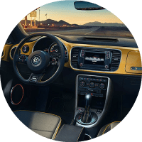 Front dash of the 2018 Volkswagen Beetle Dune