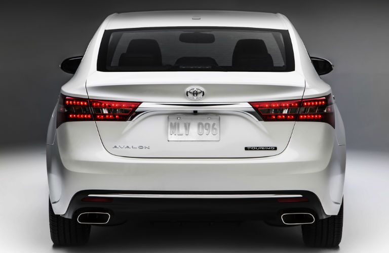White 2016 Avalon Touring in Decatur AL