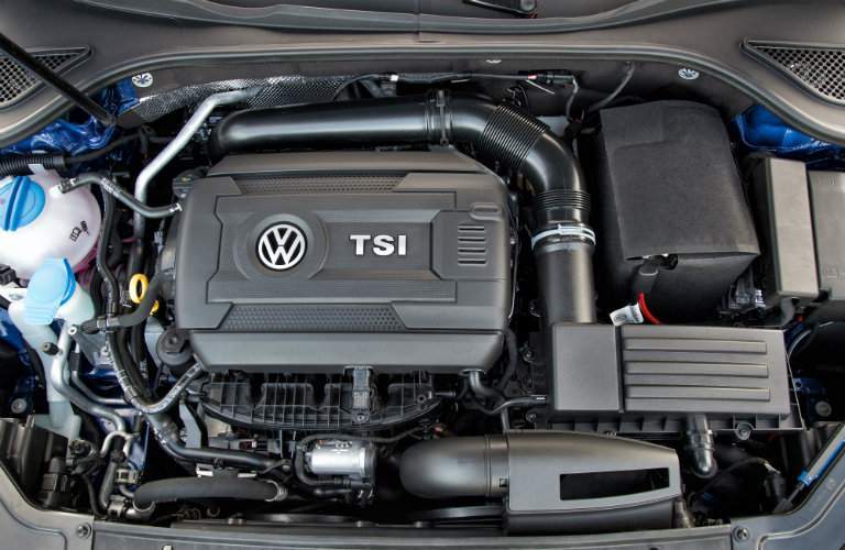 2018 Volkswagen Passat 2.0-liter engine