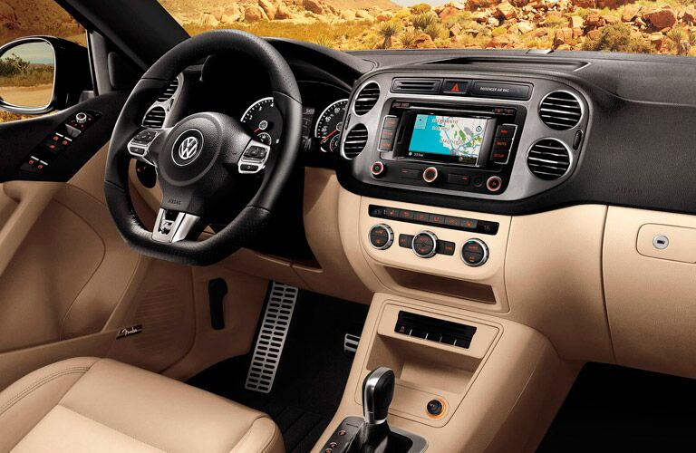 2015 Volkswagen Tiguan Interior Steering wheel