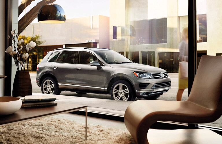 2015 Volkswagen Touareg Exterior Silver