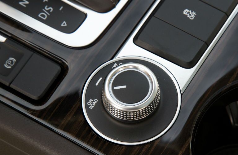 2015 Volkswagen Touareg Interior Controls