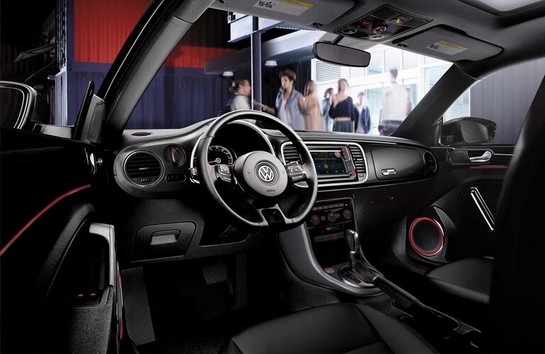 2019 Volkswagen Beetle dash and wheel