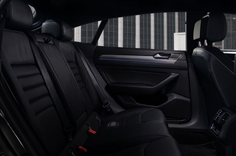 2020 Volkswagen Arteon interior seats side view
